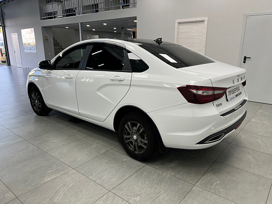Lada (ВАЗ) Vesta Comfort Plus + P1.1 (Предсерийная), 2023 года, пробег 105000 км