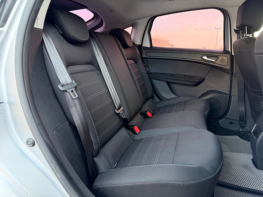 Renault Arkana Style, 2019 года, пробег 131466 км