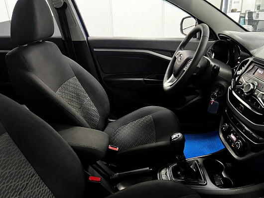 Lada (ВАЗ) Vesta Comfort Winter, 2020 года, пробег 108000 км