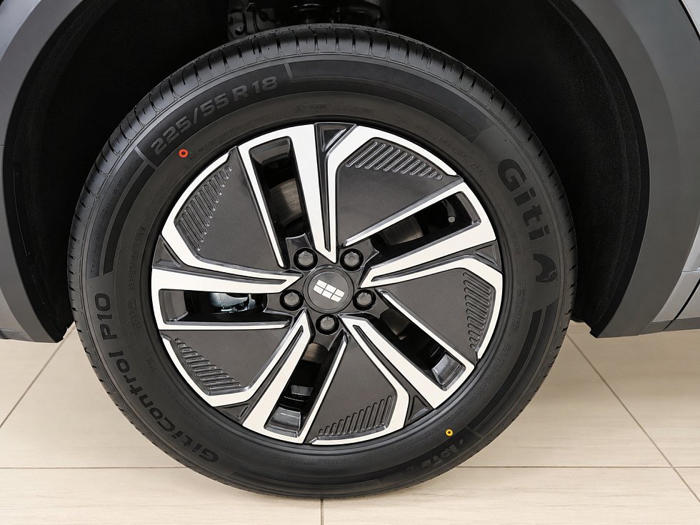 Geely EX5 Гибрид Макс EM-R, серый