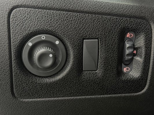Lada (ВАЗ) XRAY Comfort, 2018 года, пробег 103000 км