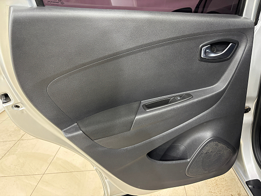 Renault Kaptur Drive, 2017 года, пробег 108155 км