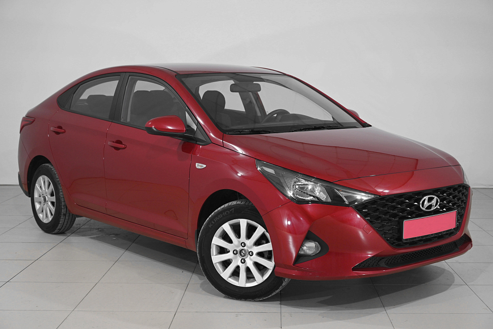 Hyundai Solaris Elegance, красный