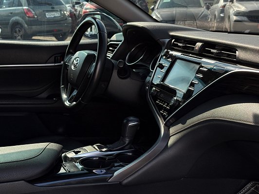 Toyota Camry, 2020 года, пробег 132221 км