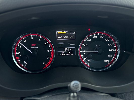 Subaru Levorg, 2017 года, пробег 52784 км