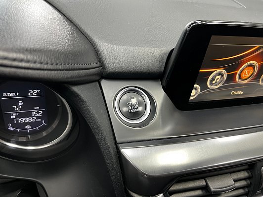 Mazda 6 Active, 2016 года, пробег 179995 км