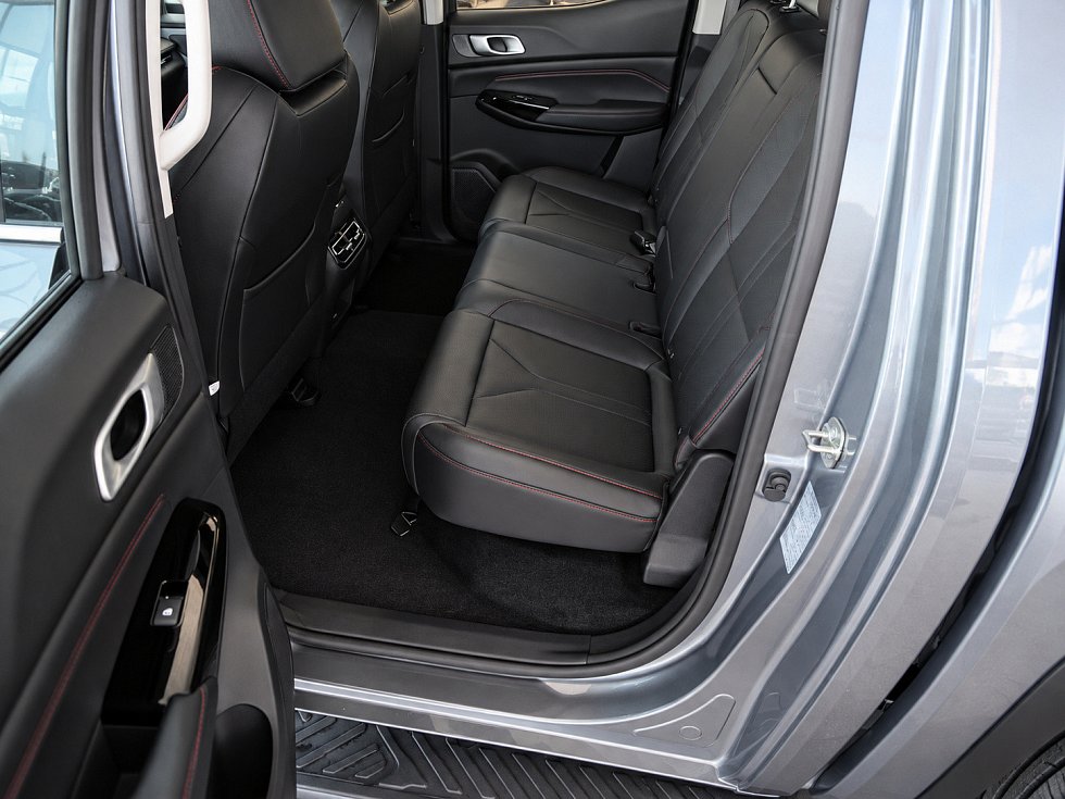 Changan Hunter Plus Комфорт, серый