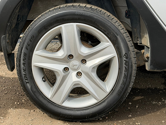 Renault Sandero Confort, 2016 года, пробег 82595 км