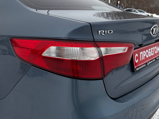 Kia Rio Luxe, 2013 года, пробег 216709 км
