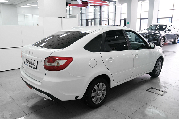Lada (ВАЗ) Granta Standard, 2023 года, пробег 72000 км