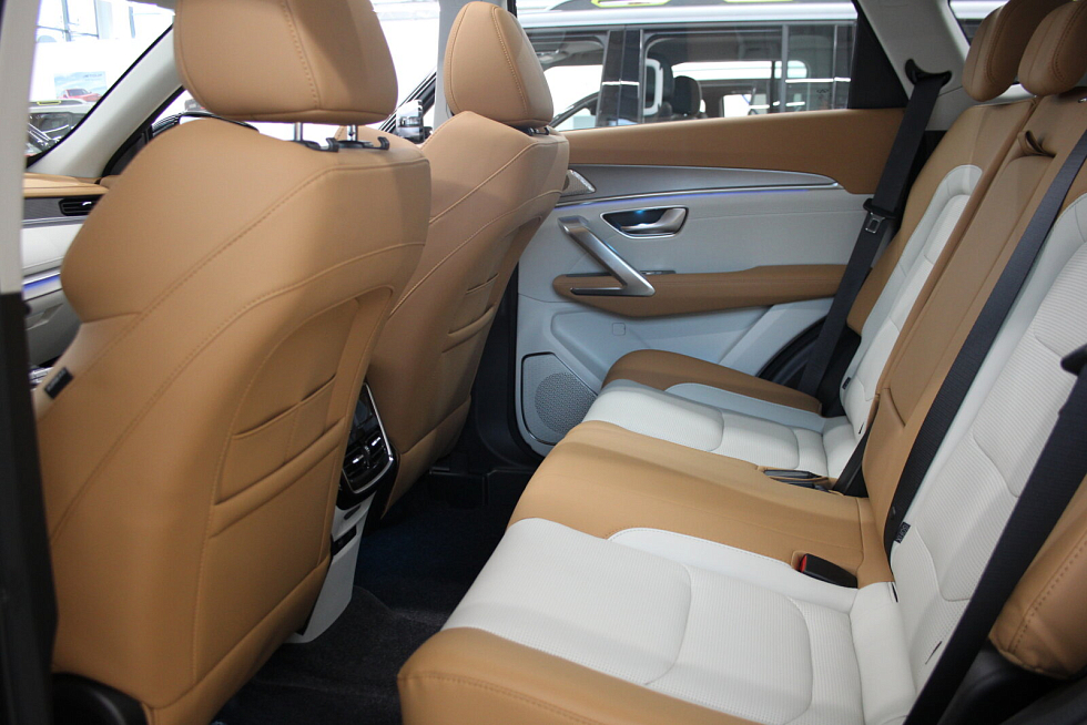 JETOUR X70 PLUS Luxury, зеленый