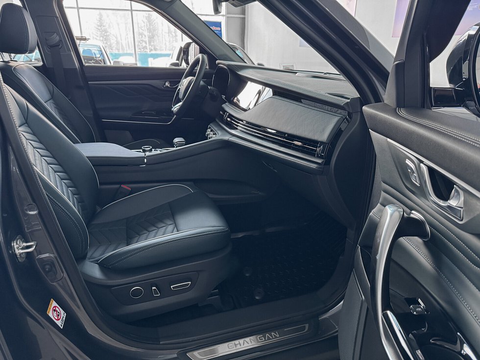 Changan CS95 Люкс, серый