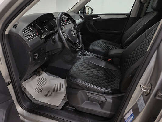 Volkswagen Tiguan Comfortline, 2019 года, пробег 133220 км