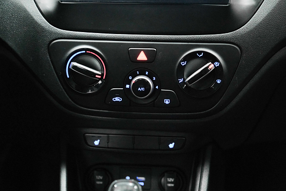 Hyundai Solaris Active Plus, 2018 года, пробег 118000 км