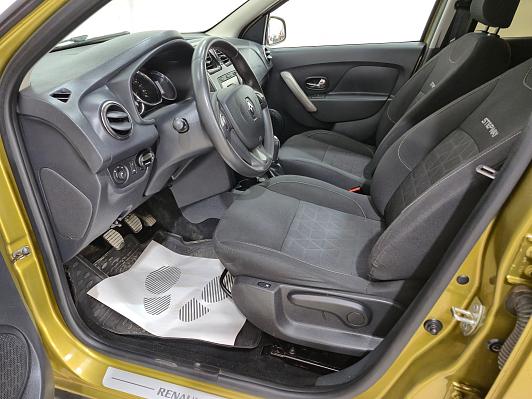 Renault Sandero Privilege, 2017 года, пробег 59748 км