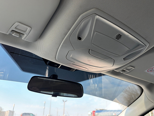 Ford Kuga Trend Plus, 2016 года, пробег 105000 км