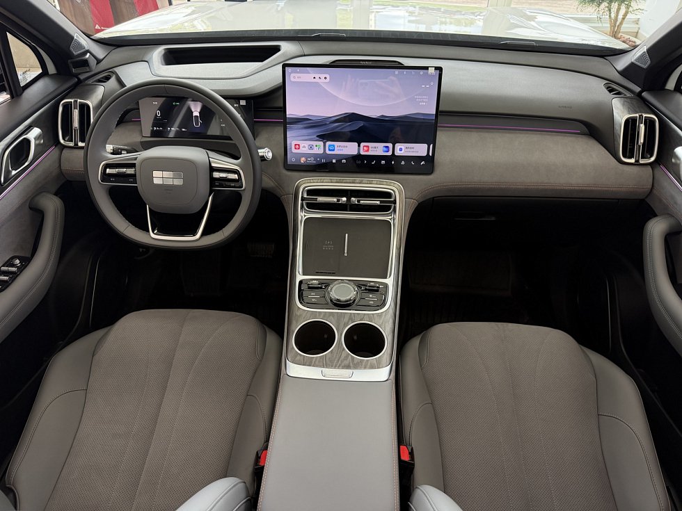 Geely Galaxy M7 Starship, белый