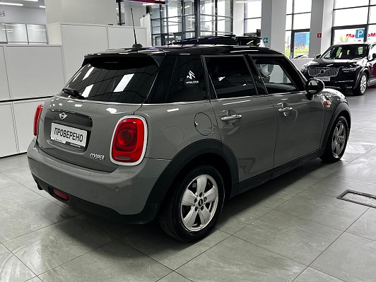 Mini Hatch Cooper, 2018 года, пробег 176005 км