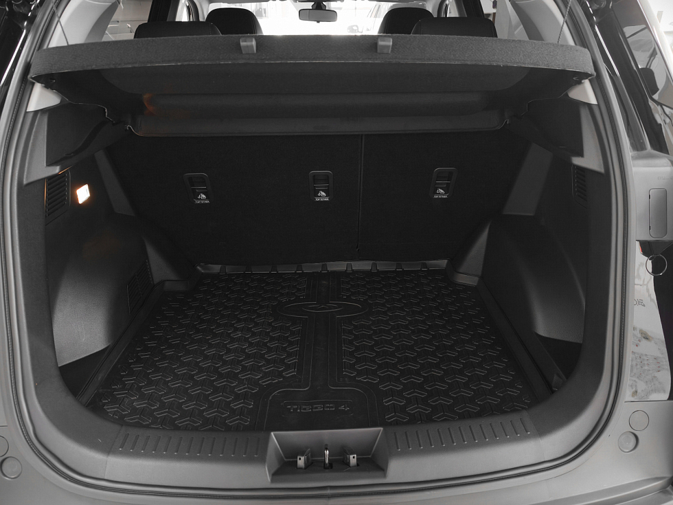 Chery Tiggo 4 CVT Line, черный