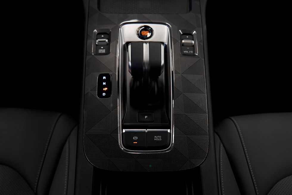 GAC Empow GL S-style, черный