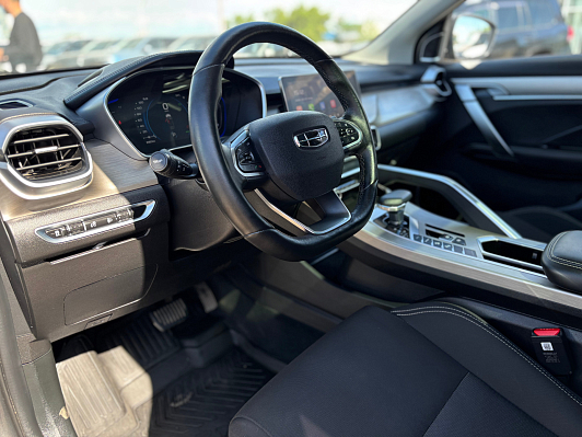 Geely Coolray Flagship, 2023 года, пробег 81821 км