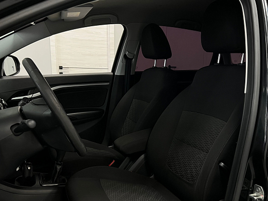 Lada (ВАЗ) Vesta, 2021 года, пробег 135000 км