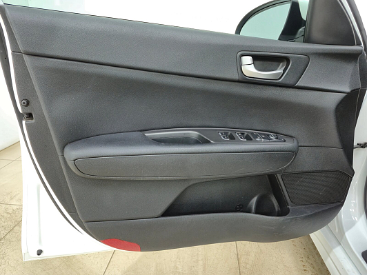 Kia Optima, 2015 года, пробег 75483 км