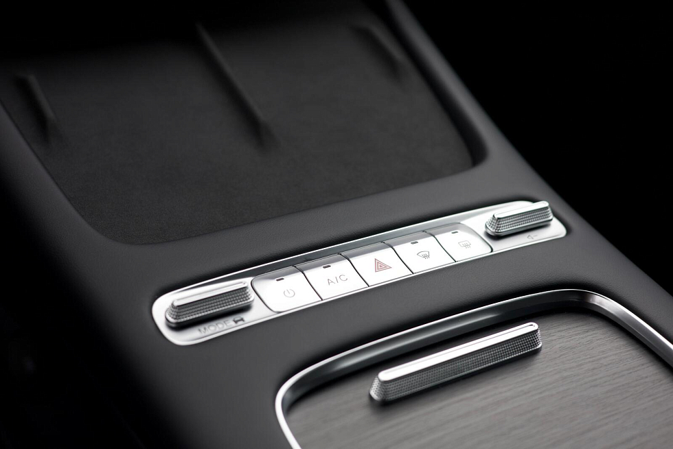 Omoda C7 Драйв, черный