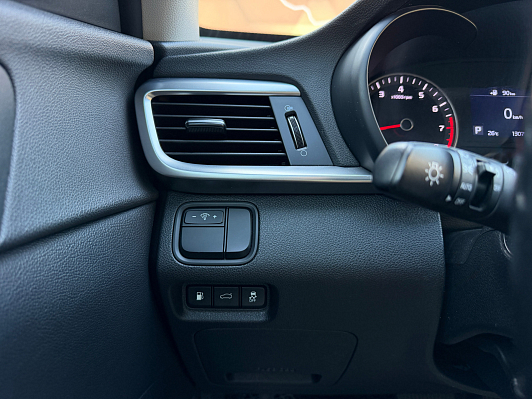 Kia K5, 2018 года, пробег 130700 км