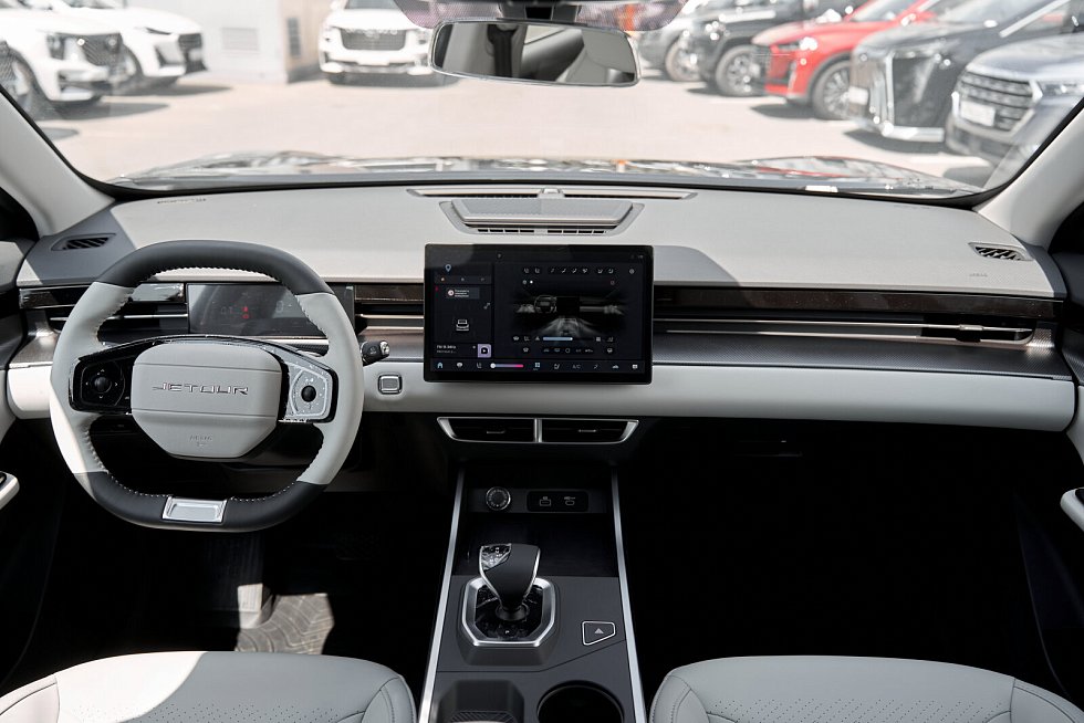 Jetour Dashing Люкс 2024, зеленый
