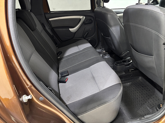 Renault Duster Privilege, 2015 года, пробег 204919 км