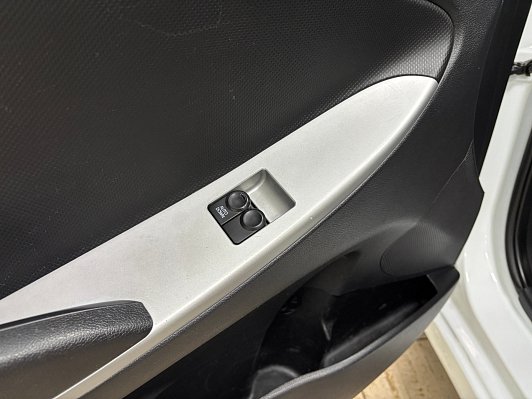 Hyundai Solaris Active, 2012 года, пробег 245089 км
