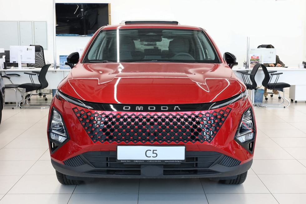 Omoda C5 Стиль, красный