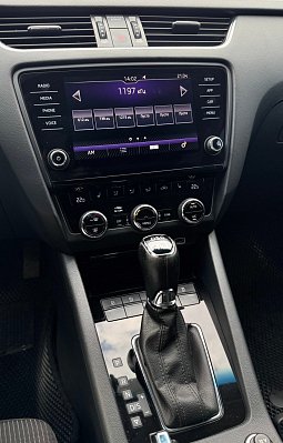 Skoda Octavia, 2018 года, пробег 172964 км