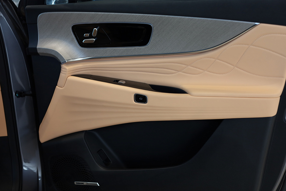 Jaecoo J8 Престиж, серый