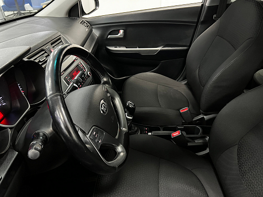Kia Rio Comfort Аудио, 2017 года, пробег 102000 км