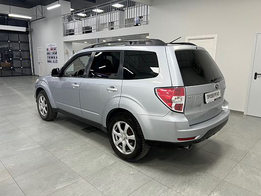 Subaru Forester, 2011 года, пробег 158000 км
