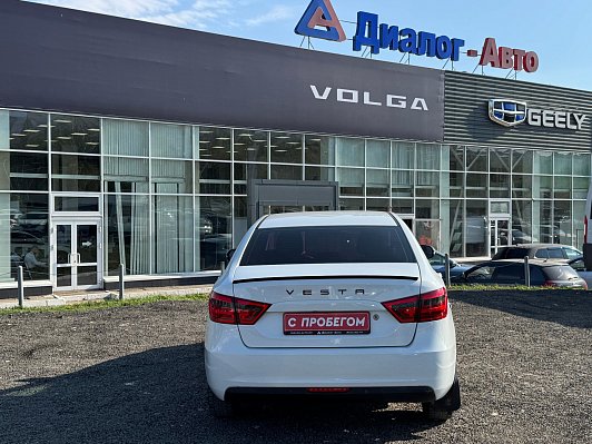 Lada (ВАЗ) Vesta Comfort Multimedia, 2017 года, пробег 144800 км