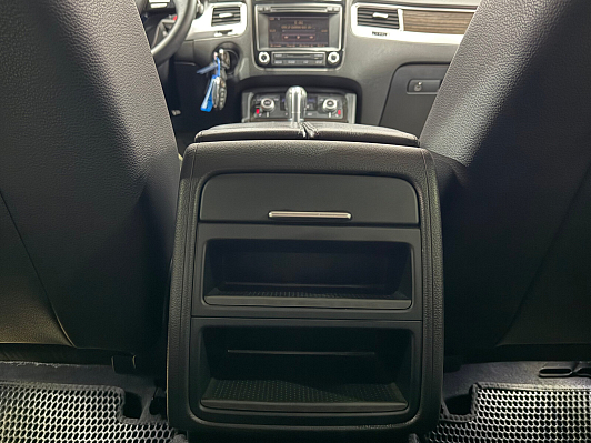 Volkswagen Touareg Business, 2014 года, пробег 192000 км