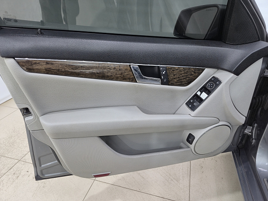 Mercedes-Benz C-Класс, 2009 года, пробег 184247 км
