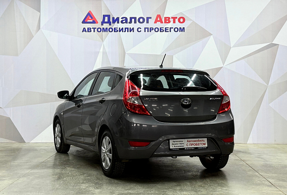 Hyundai Solaris Active, 2014 года, пробег 215176 км