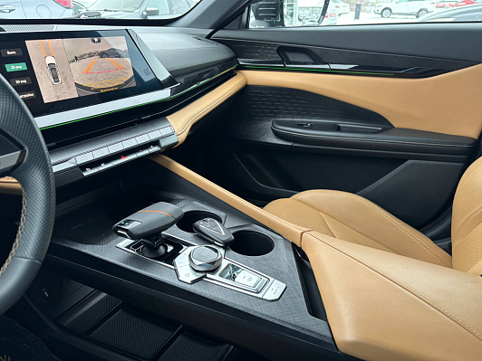 Changan UNI-V Комфорт, 2023 года, пробег 20000 км