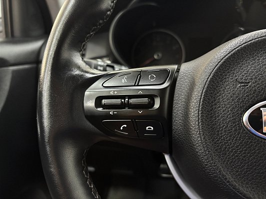Kia Rio Prestige, 2019 года, пробег 84011 км