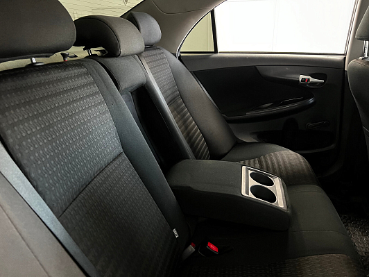 Toyota Corolla, 2011 года, пробег 245551 км