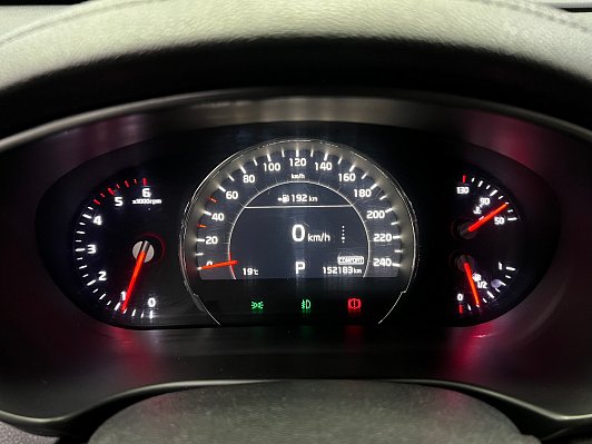 Kia Sorento Лига Европы, 2018 года, пробег 152000 км