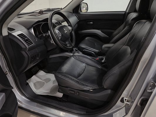 Mitsubishi Outlander Instyle, 2008 года, пробег 245496 км