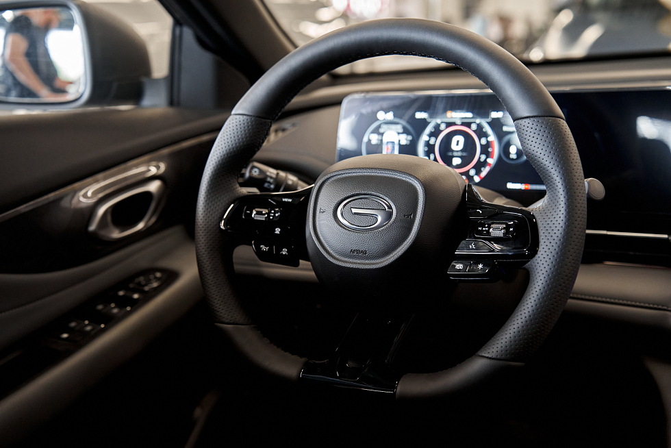 GAC Empow GL S-style, серый