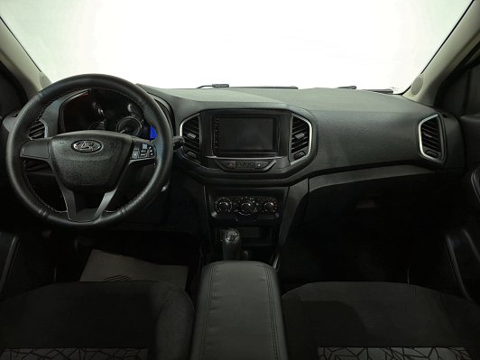 Lada (ВАЗ) XRAY Comfort, 2017 года, пробег 143590 км