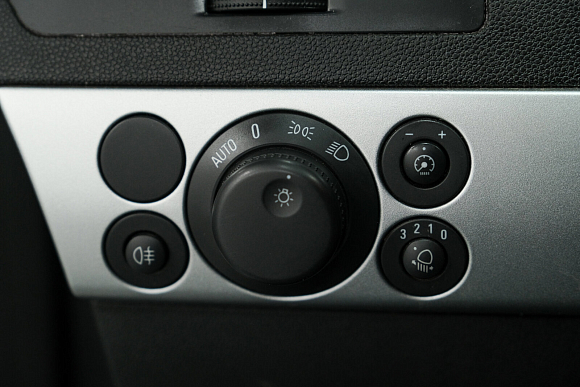 Opel Astra, 2014 года, пробег 188378 км