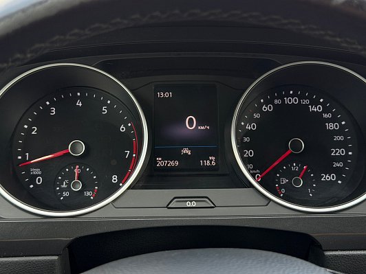 Volkswagen Tiguan Trendline, 2019 года, пробег 207260 км